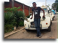 Kierowca taksówki::Antananarivo, Madagaskar::