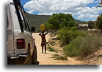 Noszenie wody na głowie::Saint-Augustin, Madagaskar::