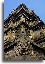 Detal świątyni Brahma::Hinduistyczna świątyna Prambanan, Jawa Indonezja::