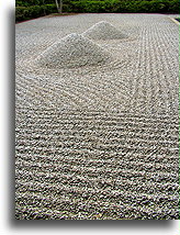 White gravel #1::Daisen-in temple in Kyoto, Japan::