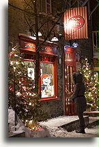 Store and Christmas Trees::Quebec City, Québec, Canada::