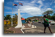 Obelisk graniczny #2::Sint Maarten, Karaiby::
