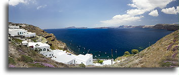 Widok z Akrotiri::Akrotiri, Santorini, Greece::