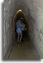 Wewnątrz tunelu::Cholula, Puebla, Meksyk::