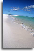 Beach on Nokanhui::Nokanhui, New Caledonia, South Pacific::