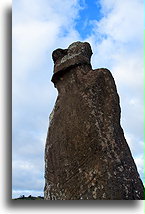 Czteroręczny moai::Wyspa Wielkanocna::