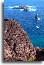 Petroglify w Orongo::Wyspa Wielkanocna::