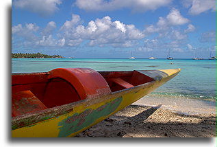 Nowoczesne canoe::Rangiroa, Tuamotu, Polinezja Francuska::