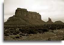 Awakening in the Valley::Monument Valley::