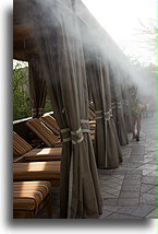 There is outdoor A/C ...::Four Seasons Resort, Scottsdale, Arizona, USA::