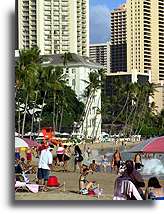 Plaża Waikiki::Wyspa Oahu, Hawaje::