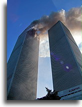 Atak na WTC #4::11 września 2001<br /> godz. 8:48::