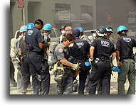 Atak na WTC #41::11 września 2001<br /> godz. 11:14::