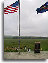 Tymczasowe miejsce pamięci lotu 93::Miejsce katastrofy lotu numer 93<br /> maj 2006::