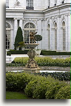 The Fountain at the Rosecliff::Newport, Rhode Island, United States::