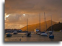 Port Gustavia o zachodzie słońca::Gustavia, Saint Barthélemy, Karaiby::