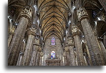 Nawa katedry::Katedra w Mediolanie, Włochy::