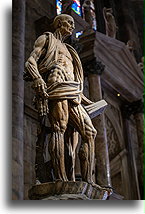Św. Bartłomiej obdarty ze skóry #1::Katedra w Mediolanie, Włochy::
