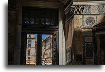 Naturalne światło z oculusa #2::Panteon, Rzym, Włochy::