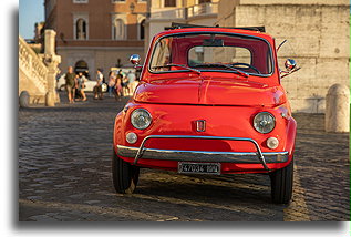 Czerwony Fiat 500::Rzym, Włochy::