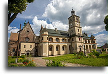 Klasztor cystersów::Opactwo w Wąchocku, Polska::