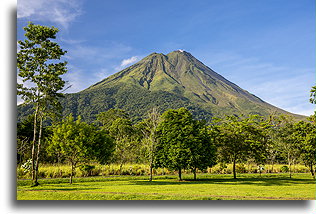 Cone-shaped Arenal Volcano::Arenal Volcano, Costa Rica::