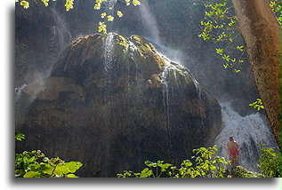 Aguacero Waterfall #2::Cascada El Aguacero, Mexico::