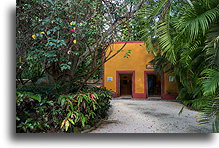 Stary sklep::Hacjenda San Jose, Jukatan, Meksyk::