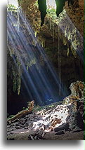 Suche cenote::Jaskinia Loltun, Jukatan, Meksyk::