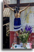 Kapliczka przy domu #2::Angahuan, Michoacán, Meksyk::