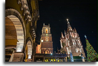 Nadchodzą święta::San Miguel de Allende, Guanajuato, Meksyk::