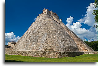 Piramida Czarownika #2::Uxmal, Jukatan, Meksyk::