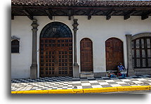 Dom kolonialny #1::Granada, Nikaragua::