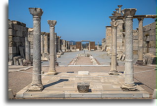 Tomb of St. John::Basilica of St. John, Ephesus, Turkey::
