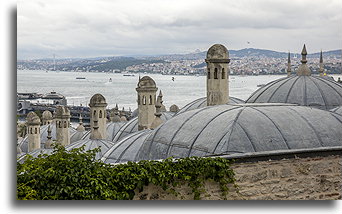 Widok na Bosfor::Meczet Sulejmana, Stambuł, Turcja::