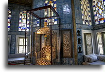 Gold-plated Throne::Topkapı Palace, Istanbul, Turkey::
