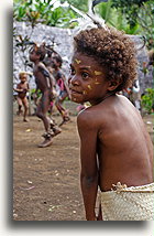 Dziewczynka Small Nambas::Vanuatu, Oceania::